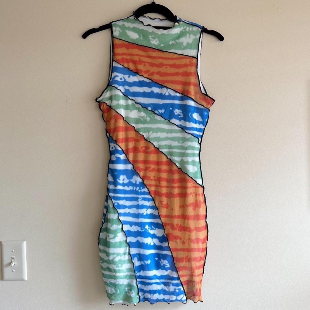 Colorful bodycon Dress AKIRA size small